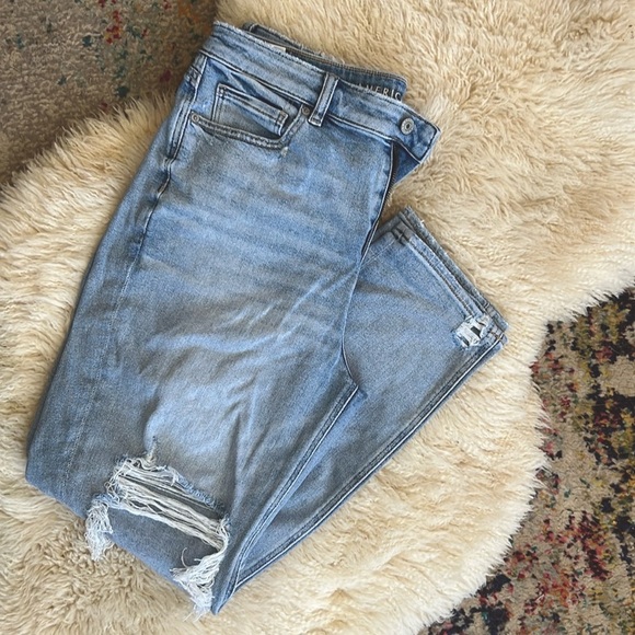 AE Stretch Mom Jeans - Picture 1 of 7